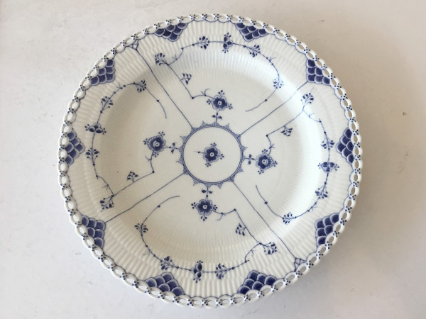 Vollspitze / Full Lace: Servierplatte 33,5 cm, rund