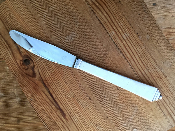 PYRAMIDE (Georg Jensen): Menümesser, langer Griff