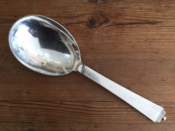 PYRAMIDE (Georg Jensen): Servierlöffel, groß
