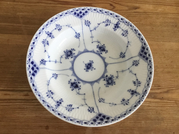 Halbspitze / Half Lace: Suppenteller, klein
