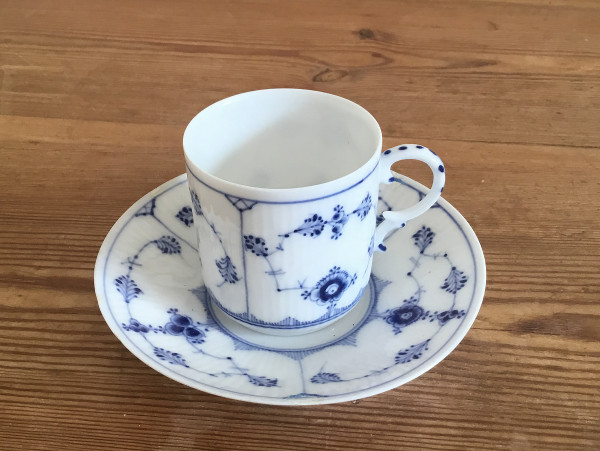 Musselmalet / Blue Fluted: Mokkatasse Zylinderform, Einzelstück