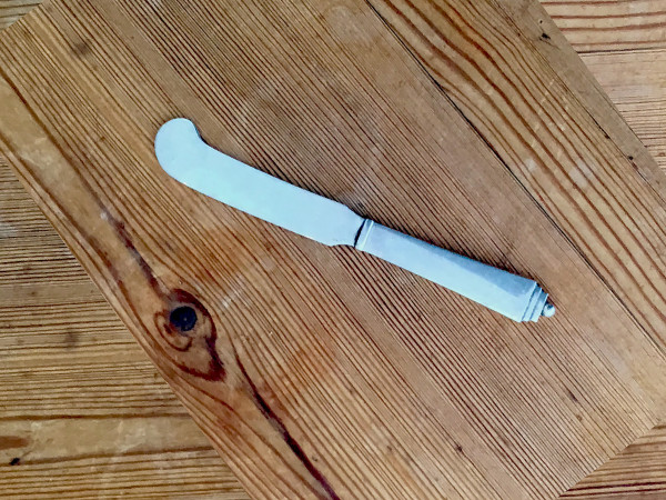 PYRAMIDE (Georg Jensen): Buttermesser
