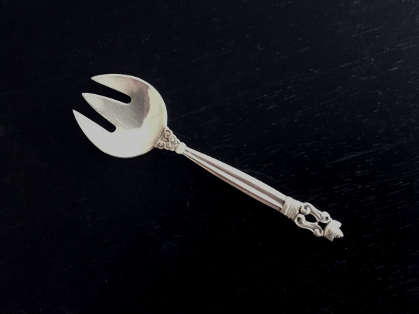 KÖNIG / ACORN (Georg Jensen): Austerngabel, breit