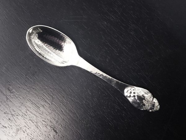 NO. 6 / WEINTRAUBE (Evald Nielsen): Dessertlöffel