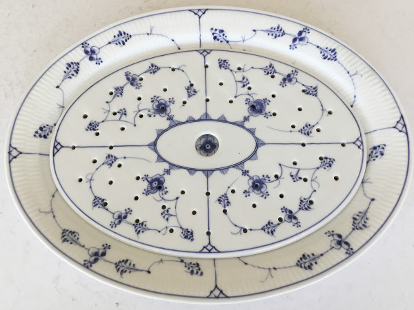 Musselmalet / Blue Fluted: Fisch-Servierplatte, groß mit Einsatz